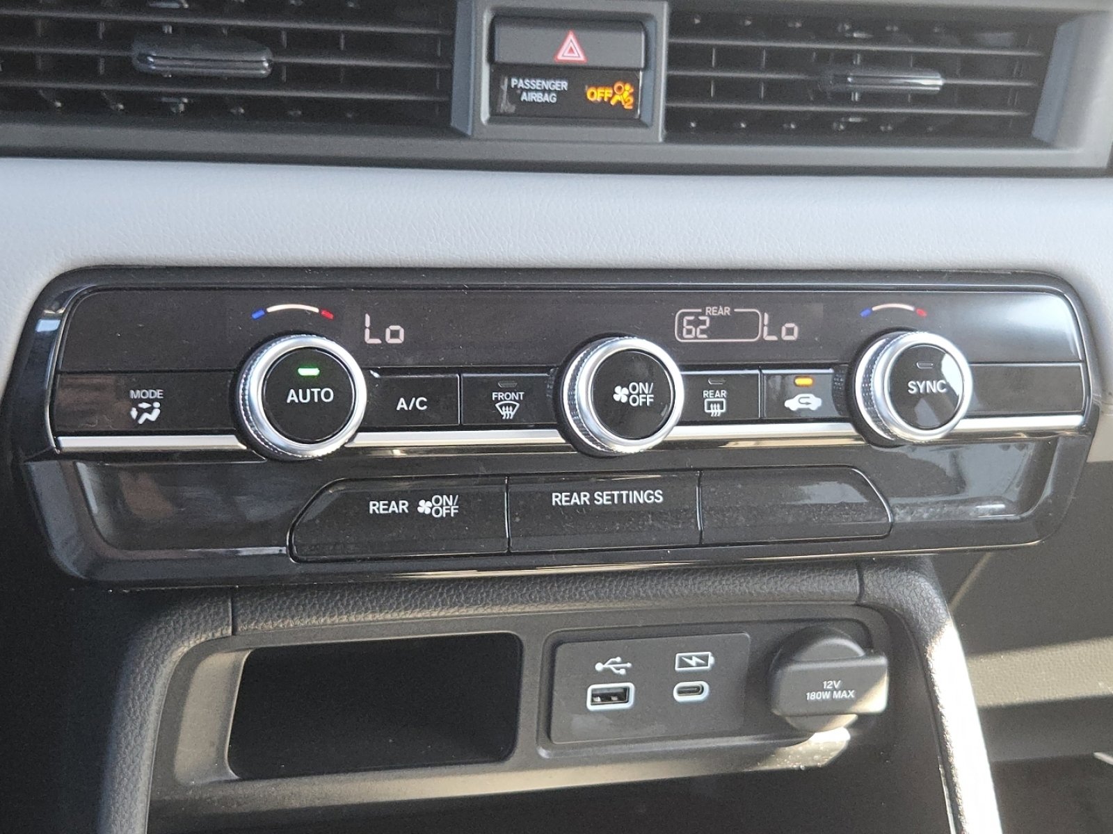 Certified 2023 Honda Pilot LX image 30