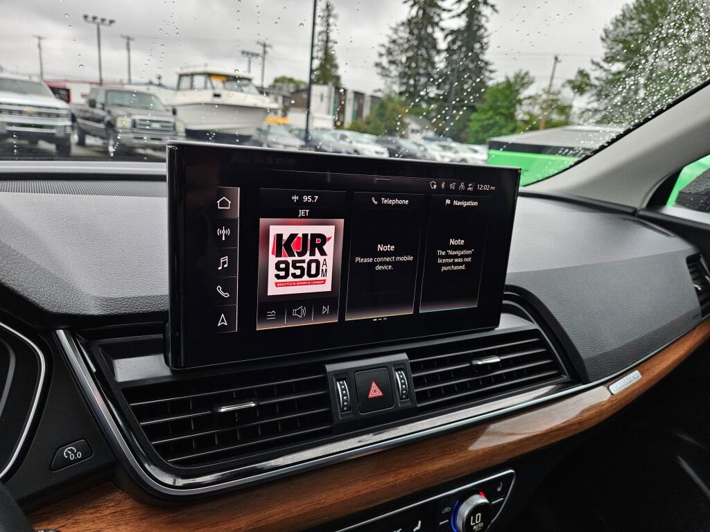 Used 2021 Audi Q5 2.0T Premium Plus AWD/4WD image 22