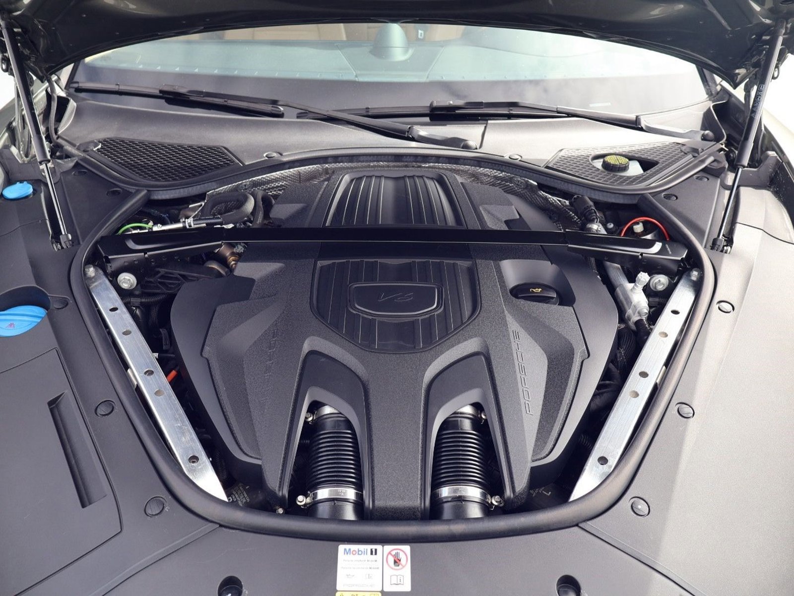 Certified 2023 Porsche Panamera 4 AWD/4WD image 26