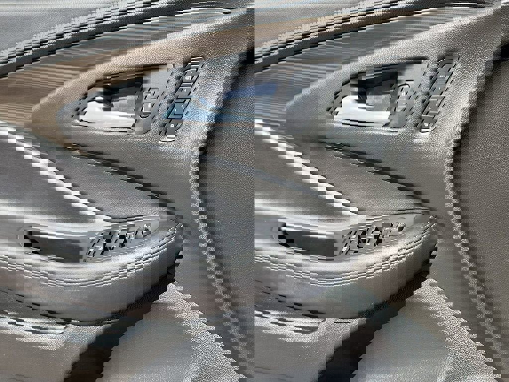 Used 2020 Buick Envision Essence image 20