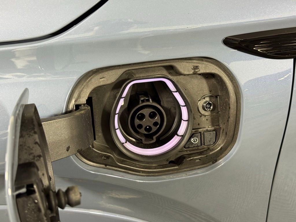 New 2025 Lincoln Corsair Grand Touring w/ Equipment Group 302A image 13