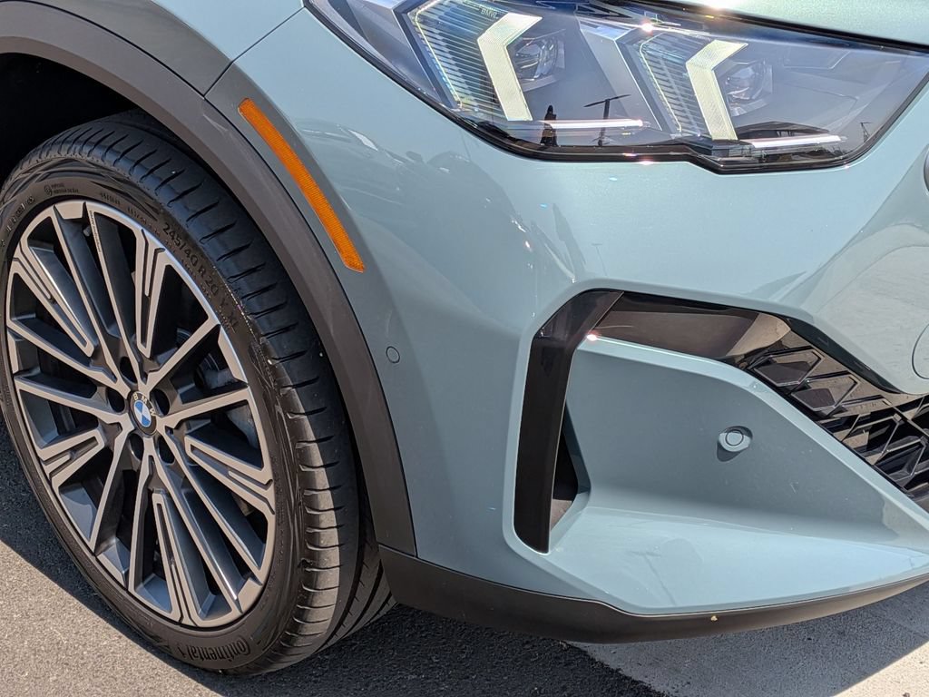 Certified 2025 BMW X2 xDrive28i AWD/4WD image 22