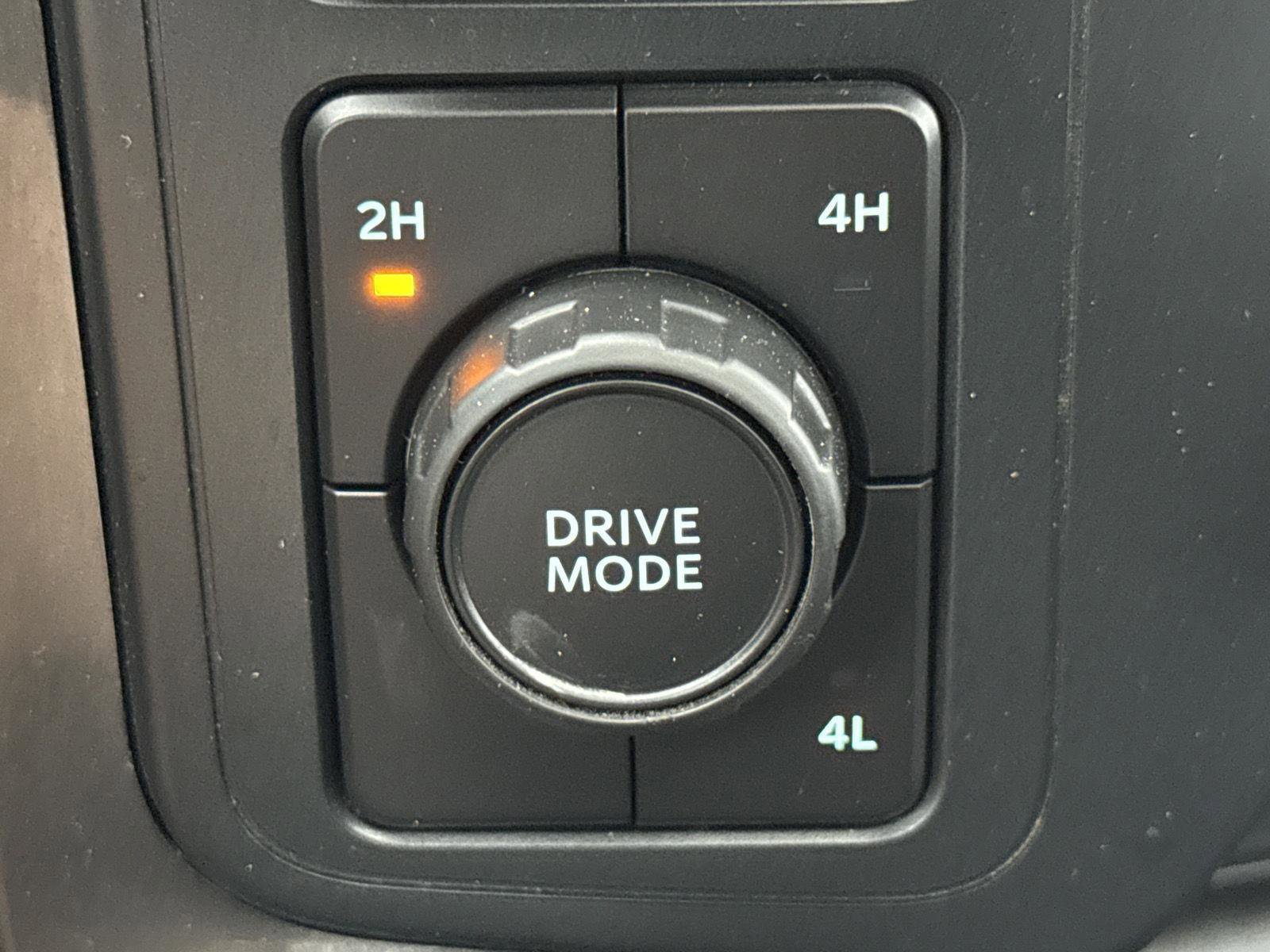 Used 2022 Ford F150 XLT w/ Equipment Group 302A High image 18