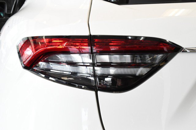 Used 2023 Maserati Levante GT AWD/4WD image 16