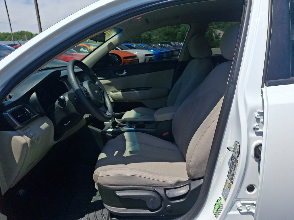 Used 2018 Kia Optima LX FWD image 27