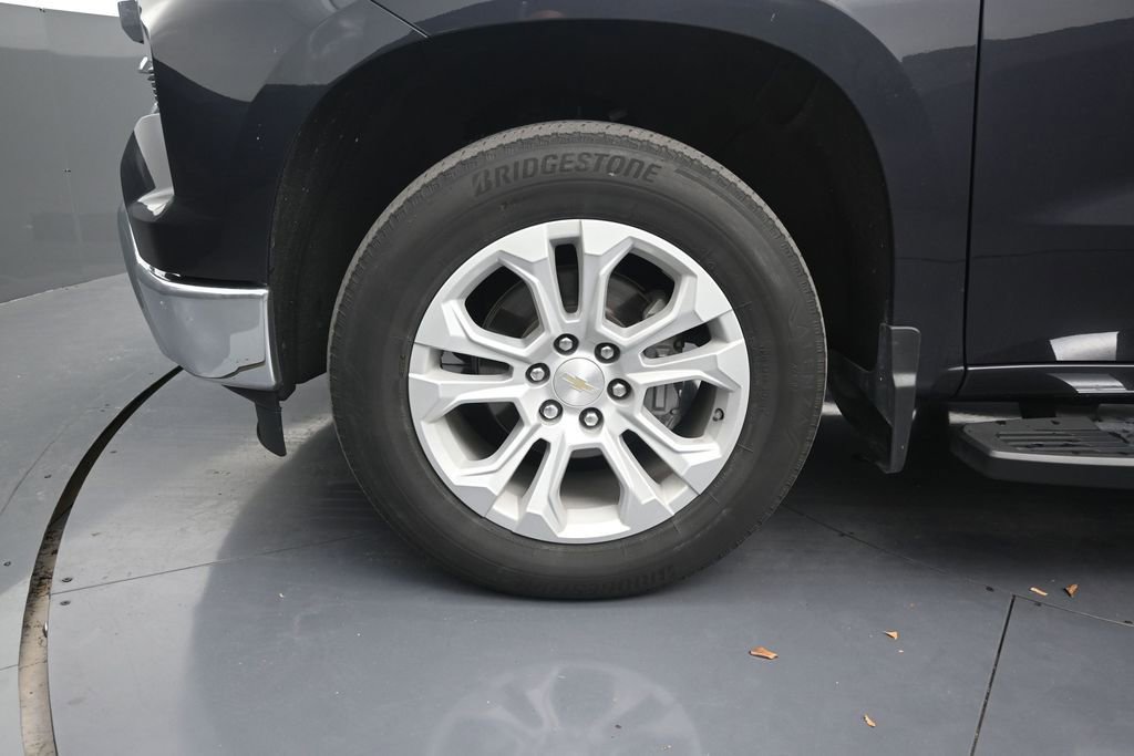 Used 2023 Chevrolet Silverado 1500 LTZ RWD image 9