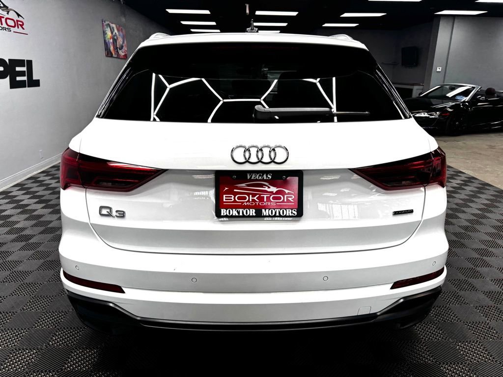Used 2022 Audi Q3 2.0T Premium w/ Convenience Package AWD/4WD image 12