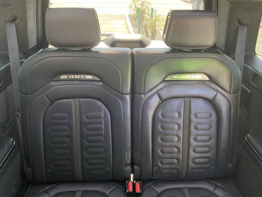 Used 2022 Rivian R1S Launch Edition AWD/4WD image 16