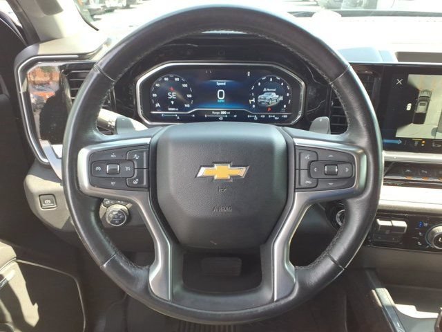 Used 2022 Chevrolet Silverado 1500 LTZ w/ LTZ Premium Package AWD/4WD image 18
