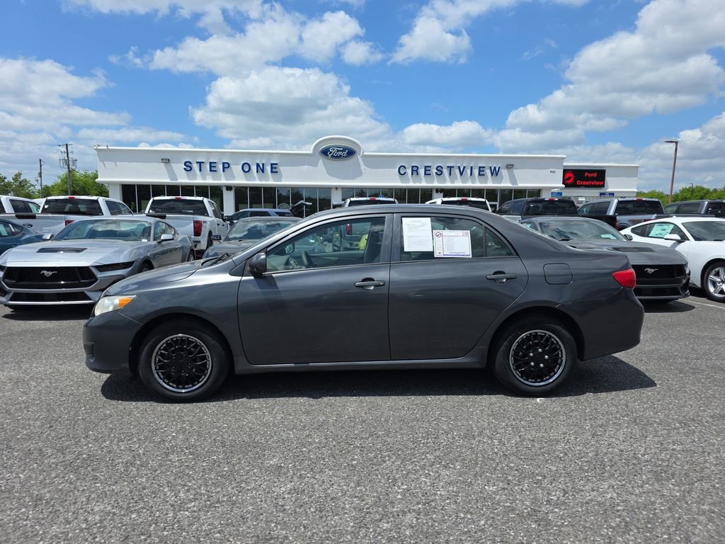 Used 2010 Toyota Corolla LE image 4