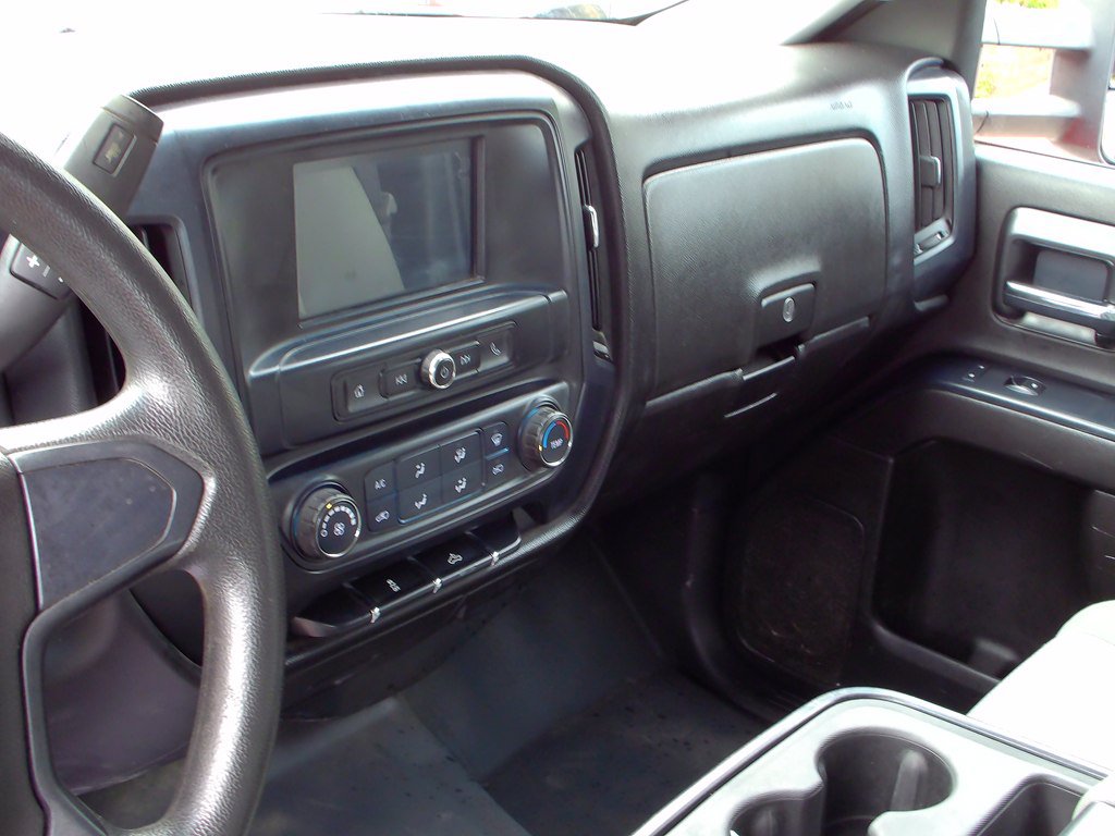 Used 2017 Chevrolet Silverado 1500 W/T w/ Trailering Package RWD image 9