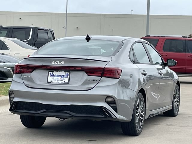 Used 2023 Kia Forte GT-Line w/ GT-Line Premium Package FWD image 4