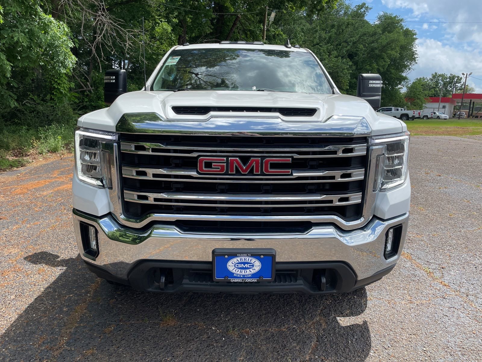 Used 2022 GMC Sierra 3500 SLE w/ SLE Convenience Package AWD/4WD image 8