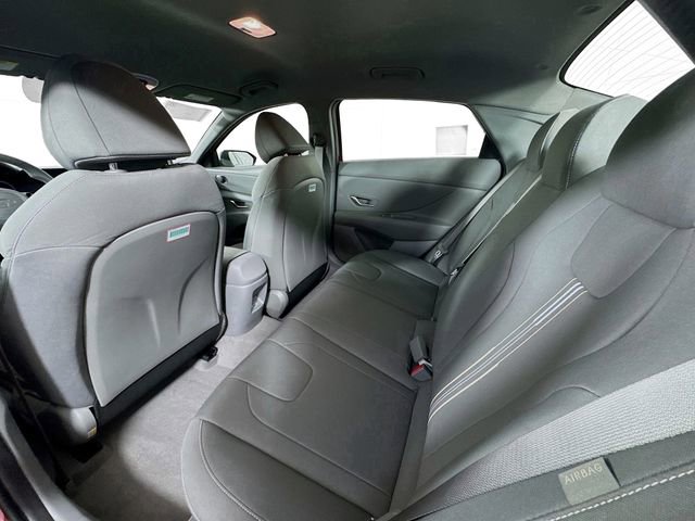 New 2025 Hyundai Elantra SEL FWD image 20