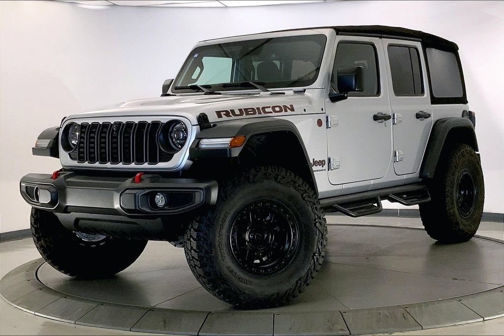 Used 2024 Jeep Wrangler Unlimited Rubicon w/ Technology Group AWD/4WD image 10