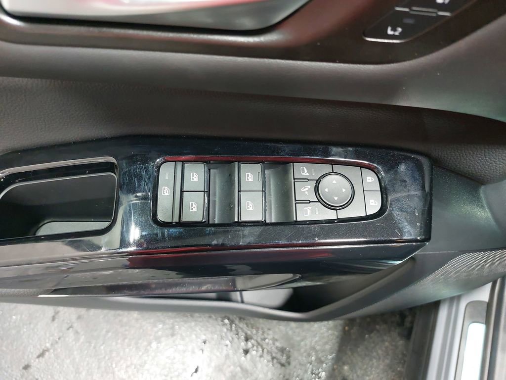 New 2026 Nissan Pathfinder Platinum image 31