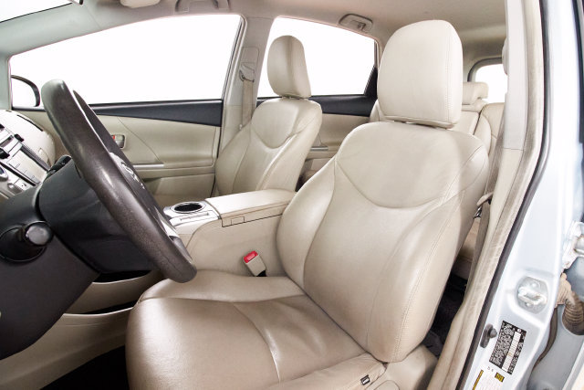 Used 2014 Toyota Prius V Three FWD image 21