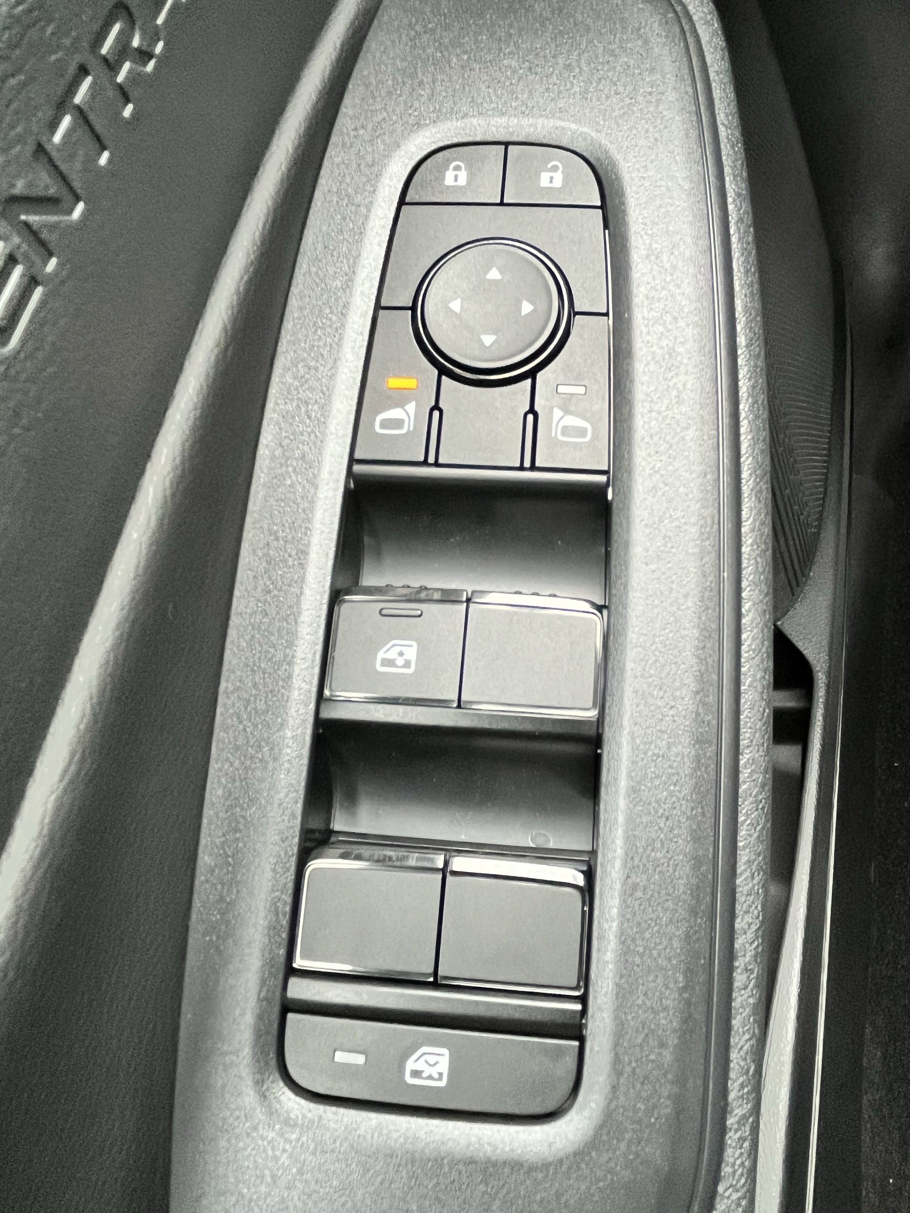 New 2026 Nissan Sentra SV w/ SV Convenience Package image 25