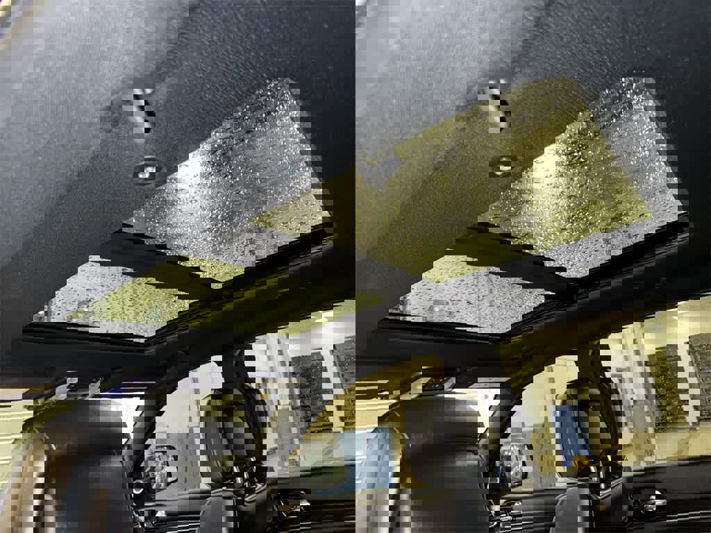 Used 2019 Jeep Grand Cherokee Overland image 25