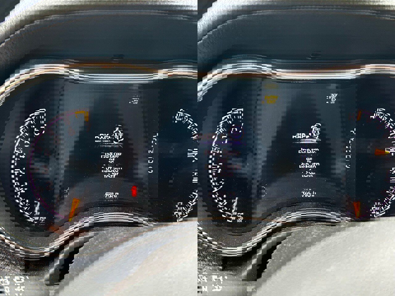 Used 2015 Jeep Grand Cherokee Summit image 7