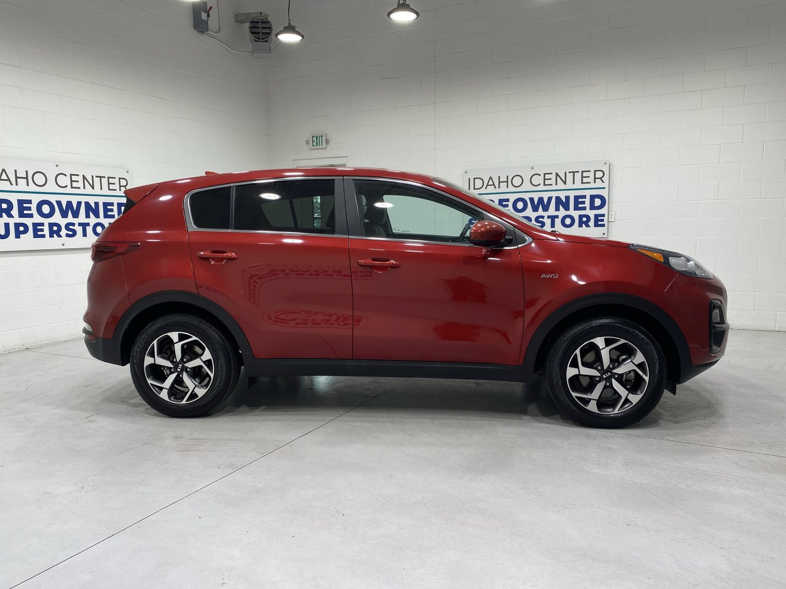 Used 2021 Kia Sportage LX AWD/4WD image 9