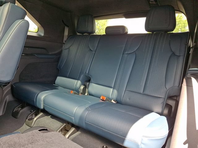 Certified 2025 Cadillac Escalade IQ Sport 2 AWD/4WD image 10