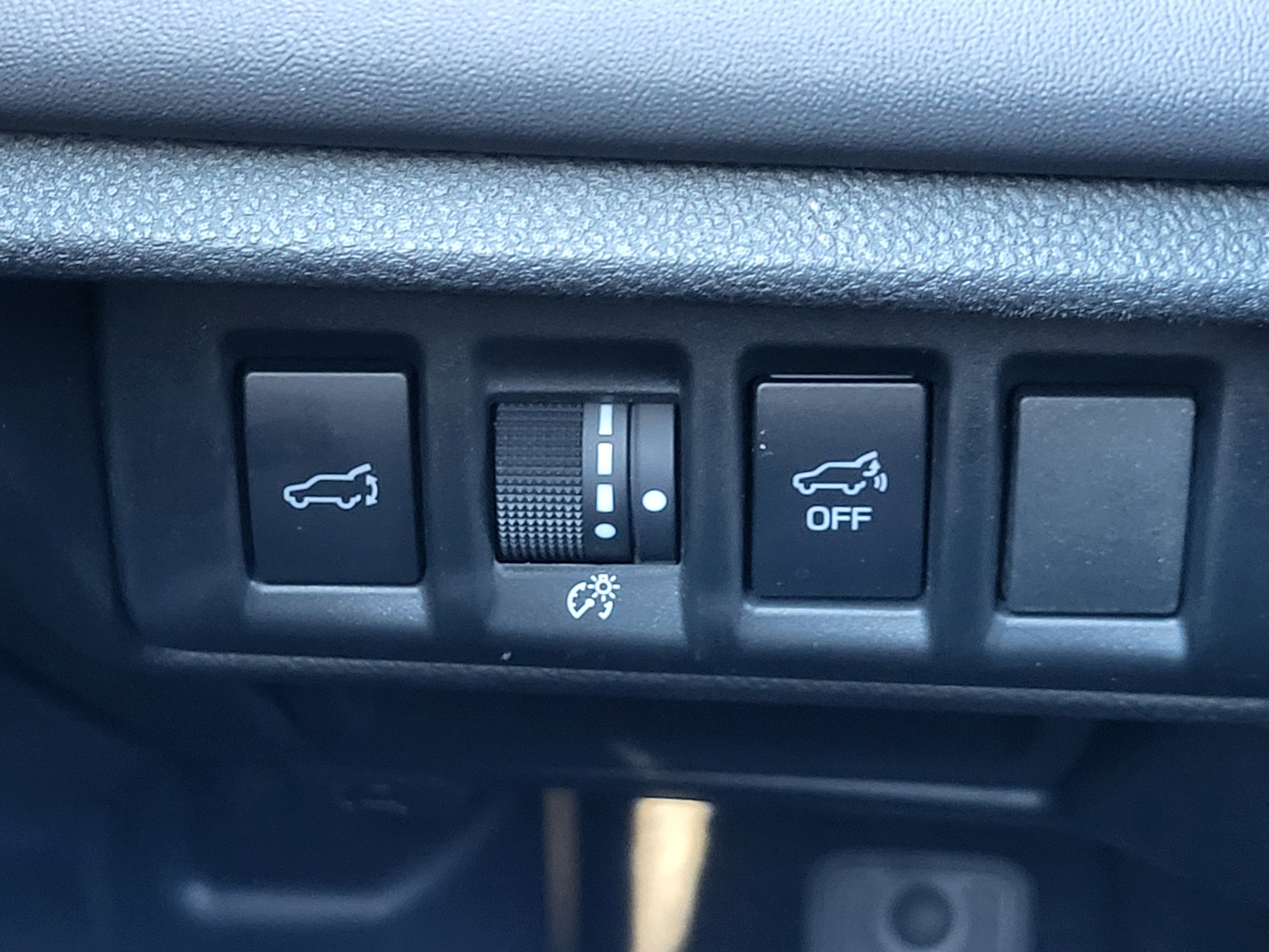 Certified 2025 Subaru Outback Limited image 20