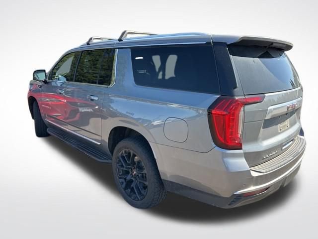 Used 2022 GMC Yukon XL Denali AWD/4WD image 4