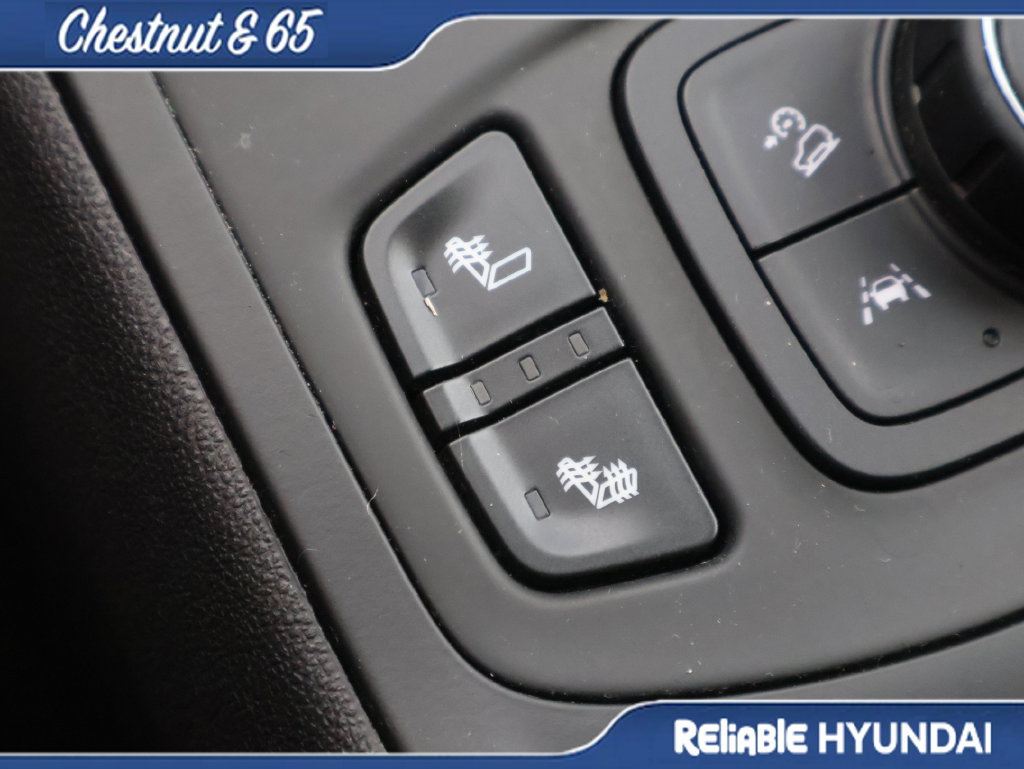 Used 2022 GMC Terrain SLT AWD/4WD image 41