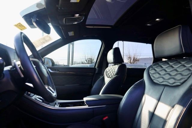 Used 2022 Hyundai Palisade Calligraphy image 17
