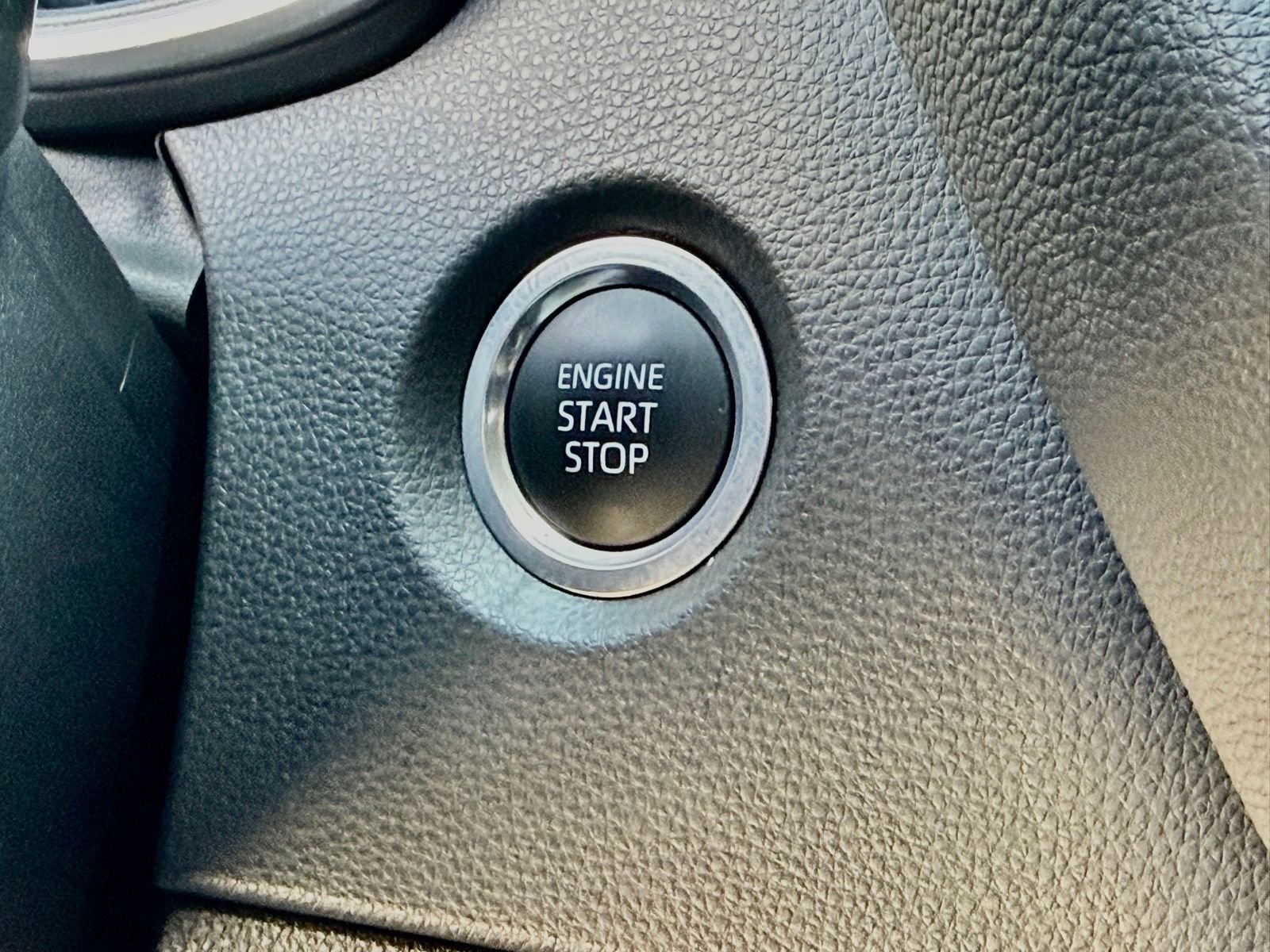 Used 2024 Toyota Corolla XSE FWD image 35