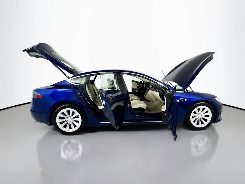 Used 2018 Tesla Model S 75D image 31