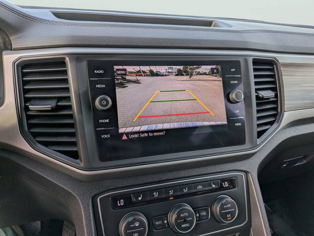 Certified 2021 Volkswagen Atlas SE w/ Towing Package FWD image 23