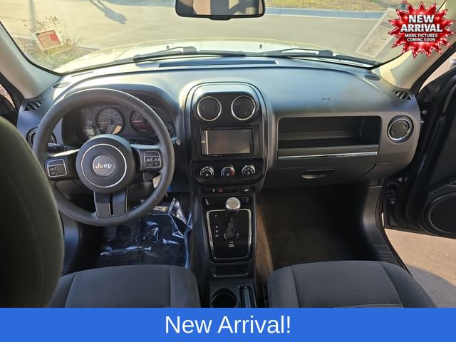 Used 2015 Jeep Patriot Sport w/ Power Value Group FWD image 13