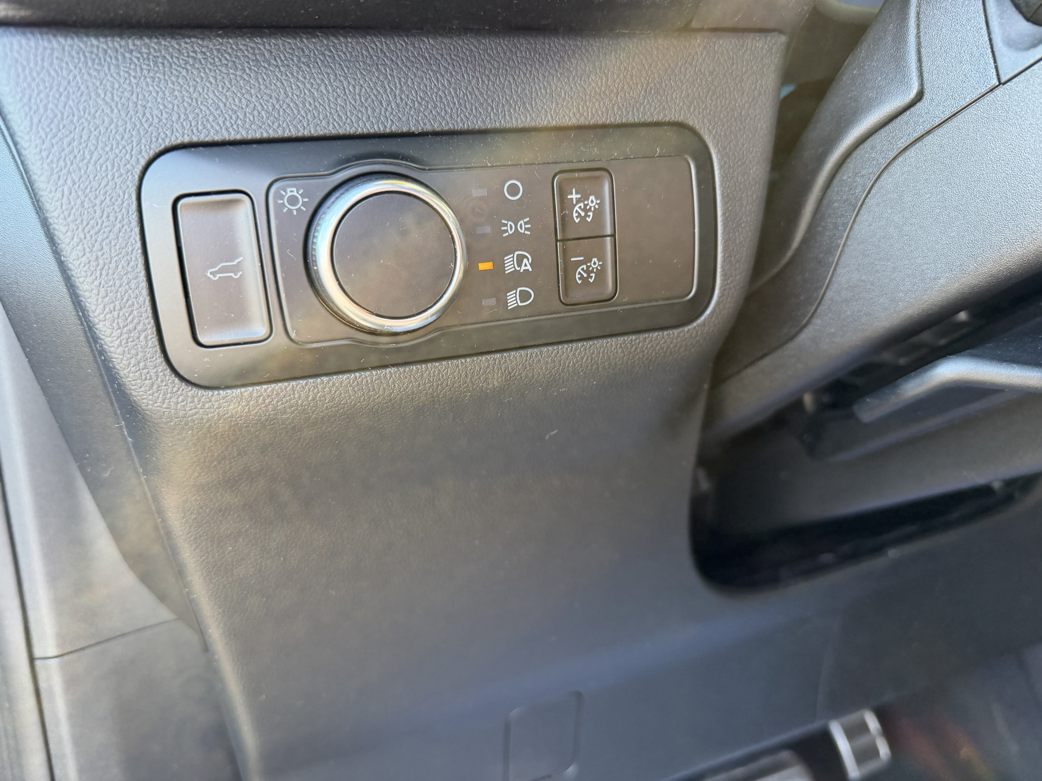 Used 2023 Ford Escape ST-Line w/ Tech Pack #1 FWD image 17