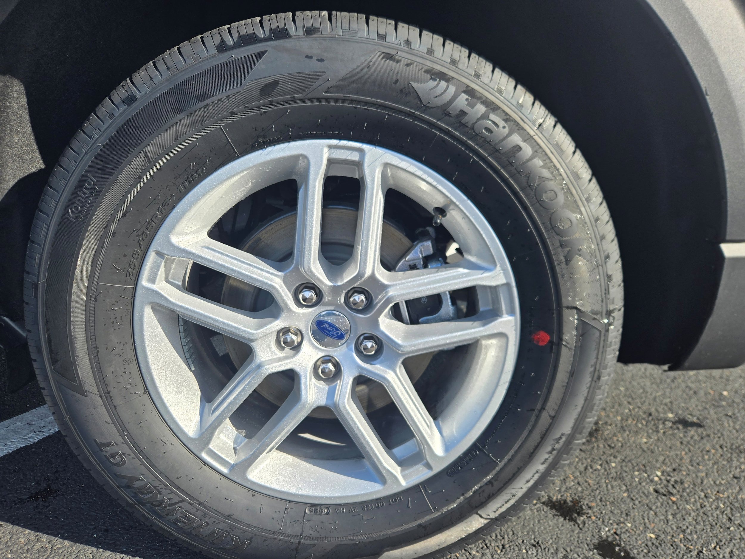 New 2026 Ford Explorer Active AWD/4WD image 12