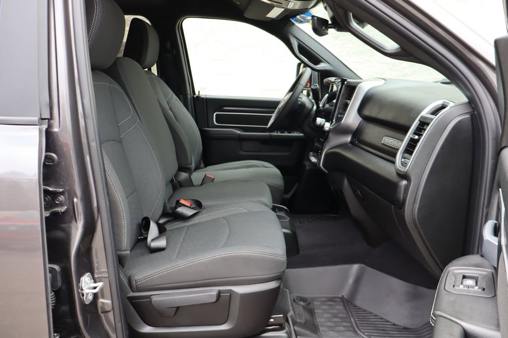 Used 2025 RAM 3500 Big Horn image 36