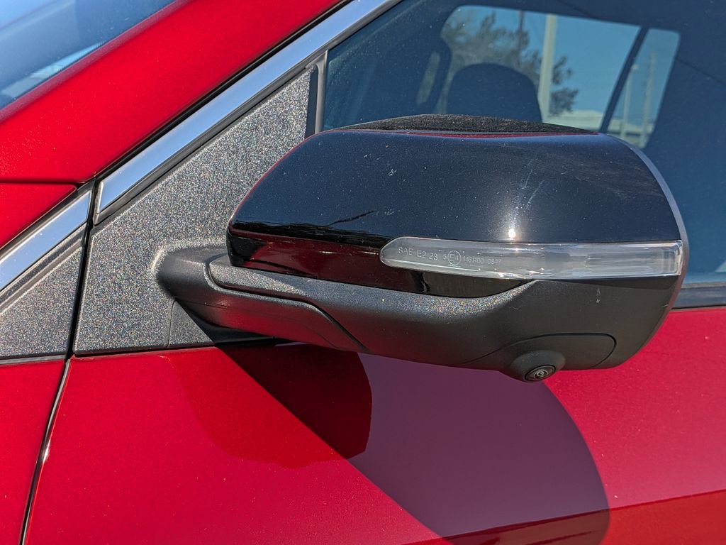 Used 2024 Chevrolet Traverse LT w/ LPO, Floor Liner Package image 12