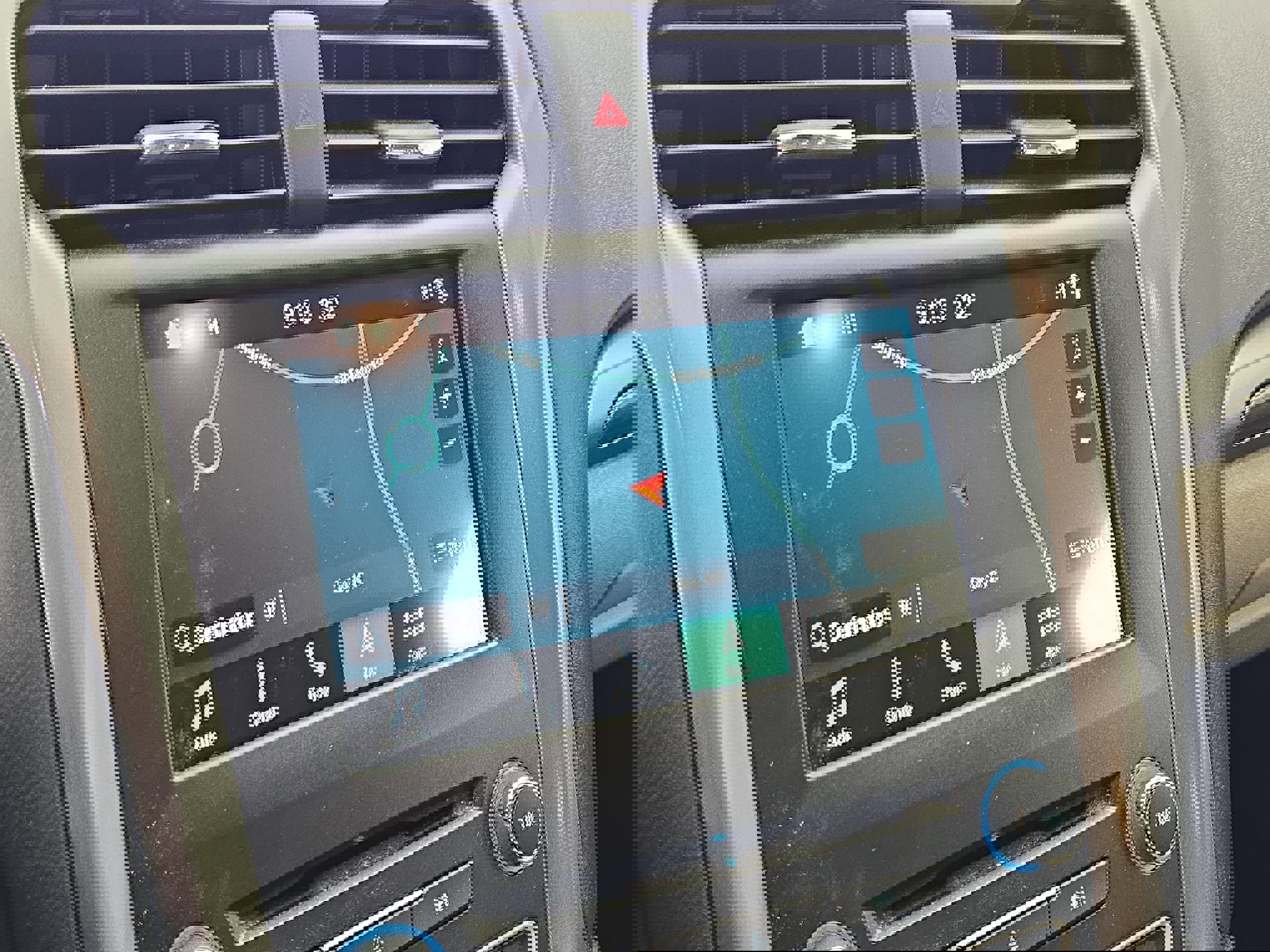 Used 2017 Ford Fusion SE w/ Fusion SE Technology Package image 21