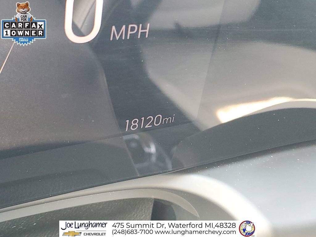 Certified 2024 Buick Encore GX Sport Touring w/ Comfort Package AWD/4WD image 14