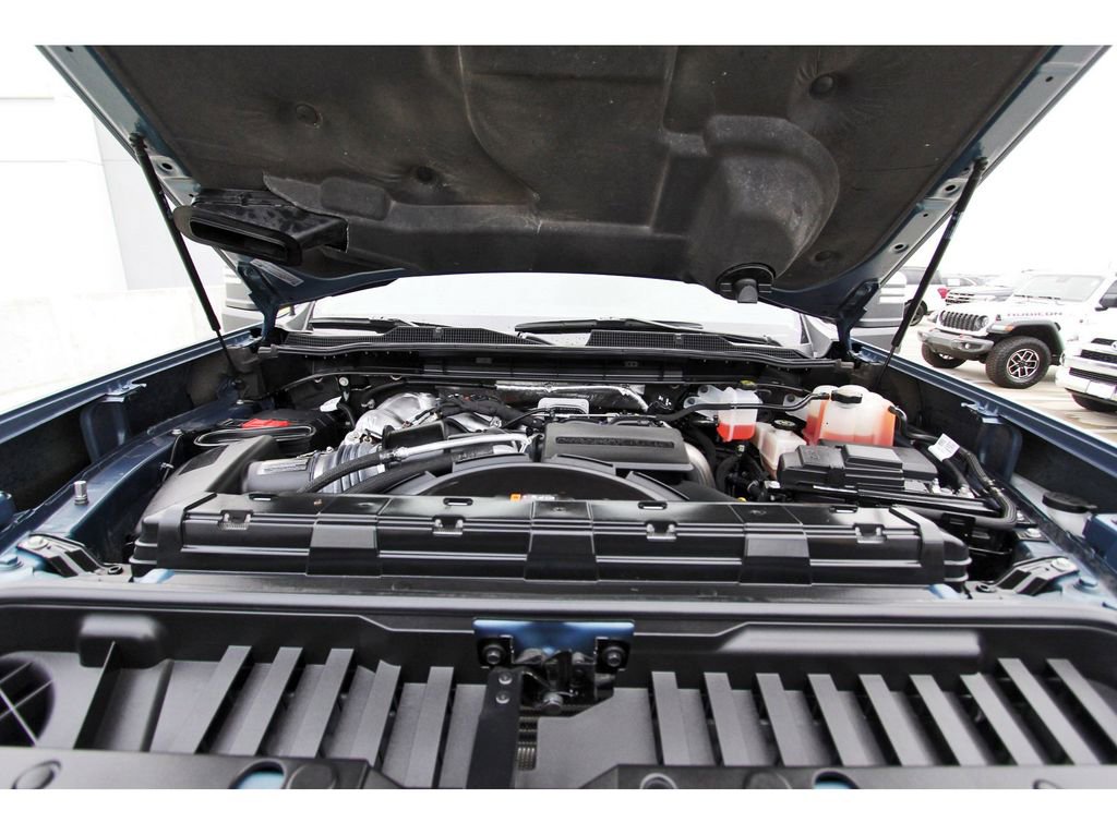 Used 2024 Chevrolet Silverado 2500 LTZ w/ LTZ Texas Edition image 30