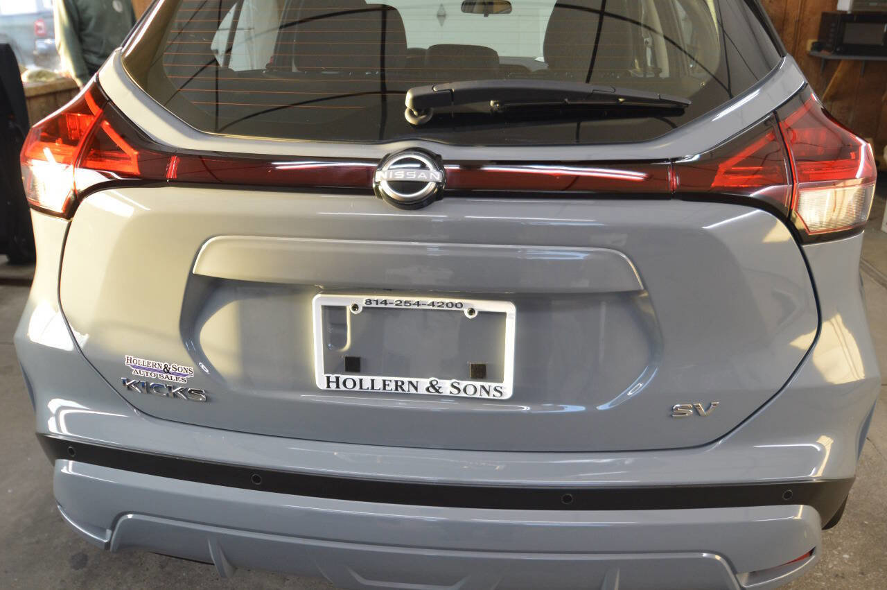 Used 2024 Nissan Kicks SV image 12