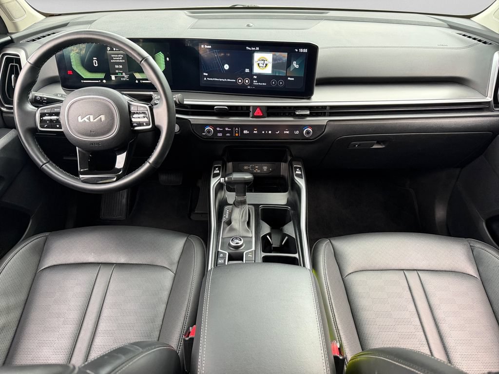 Used 2024 Kia Sorento S FWD image 23