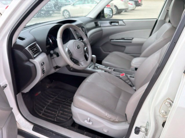 Used 2012 Subaru Forester 2.5X Limited AWD/4WD image 14