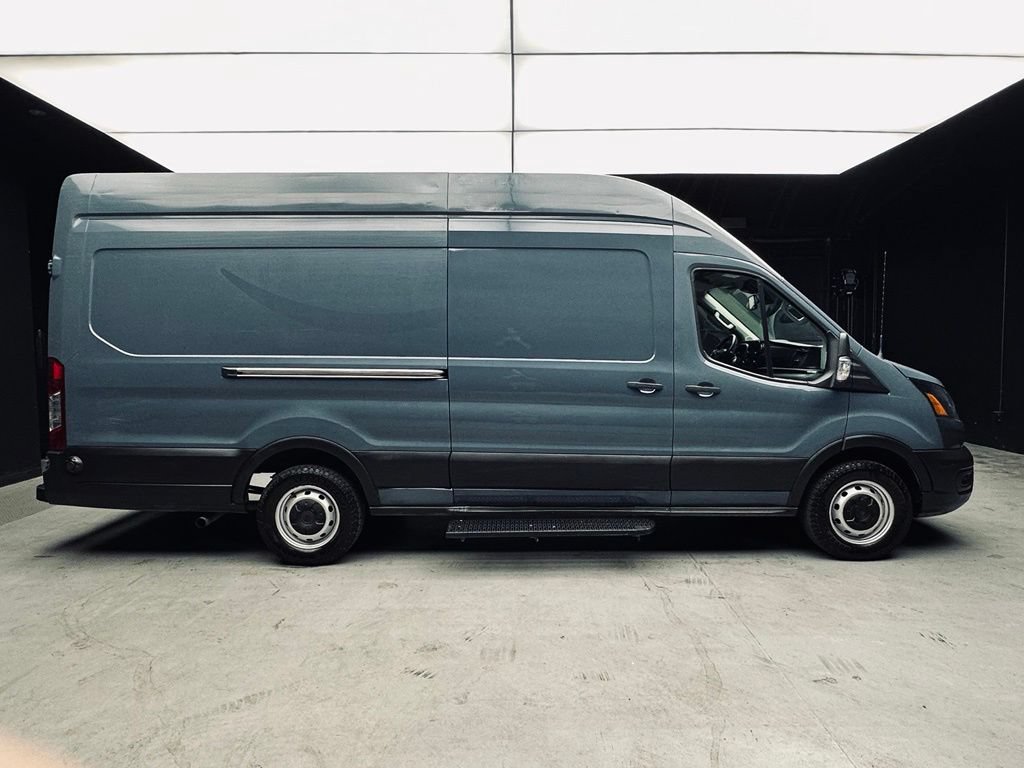 Used 2020 Ford Transit 250 148 High Roof Extended RWD image 7