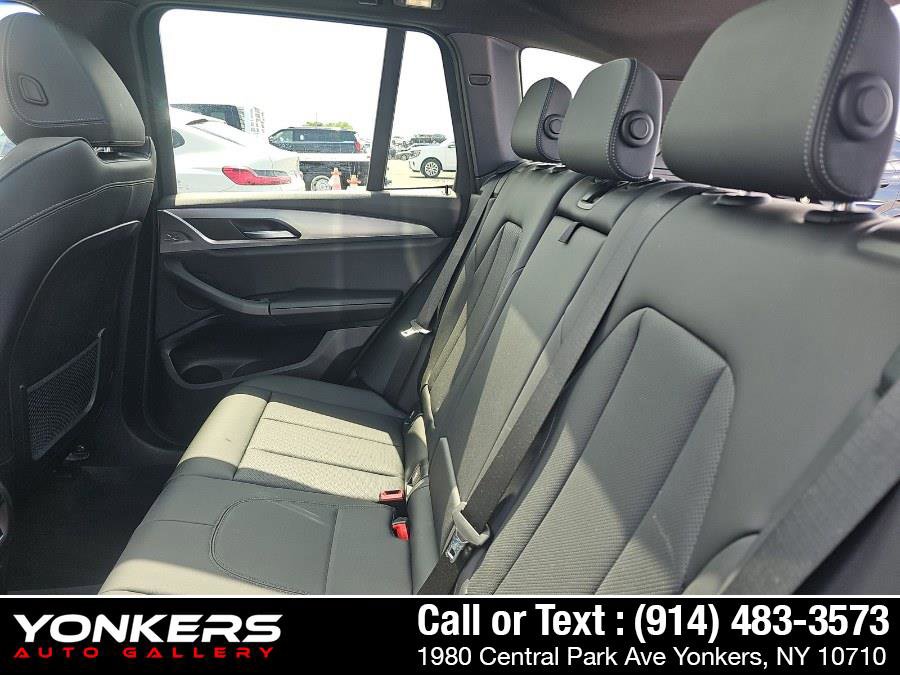 Used 2022 BMW X3 xDrive30i w/ Convenience Package AWD/4WD image 18