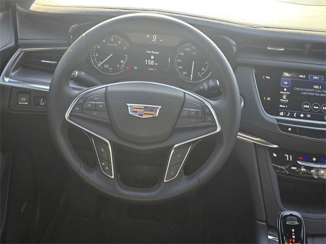Used 2025 Cadillac XT5 Luxury image 16