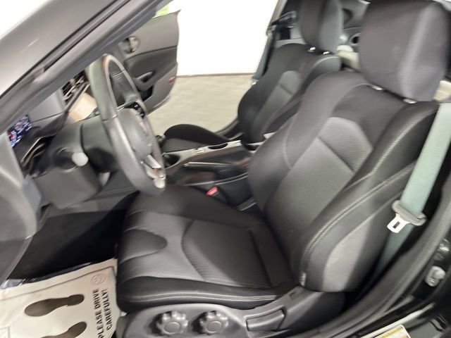 Used 2025 Nissan Z Sport w/ Floor Mat Package image 20