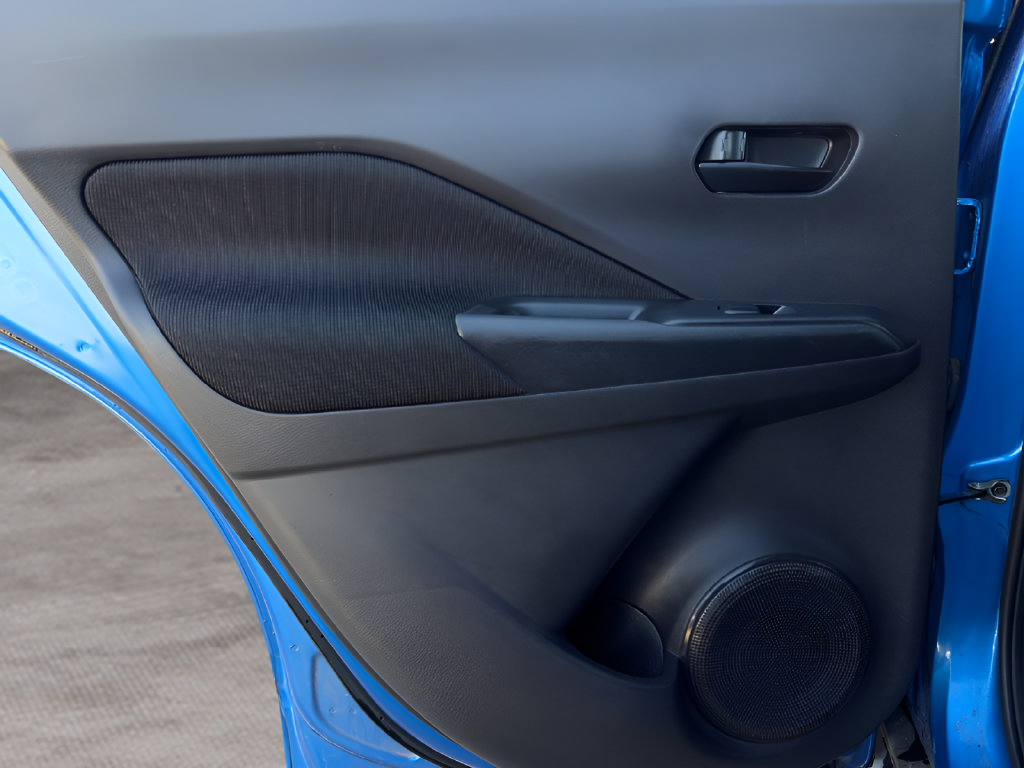 Certified 2024 Nissan Kicks S FWD image 18