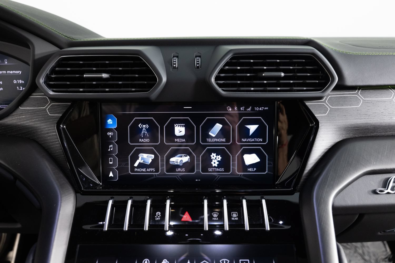 Used 2021 Lamborghini Urus AWD/4WD image 47